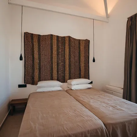 Apartment Aethra White