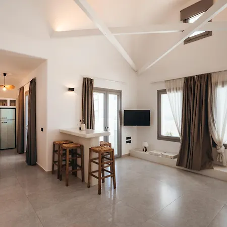 Aethra White 메사리아