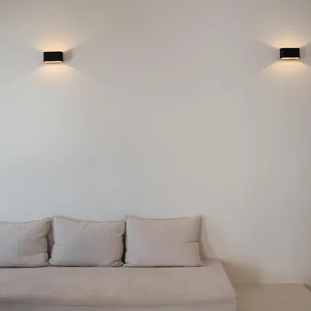 Apartment Aethra White